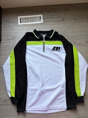 South Pole Men’s White & Neon Green Colorblock Zip-Front Pullover
